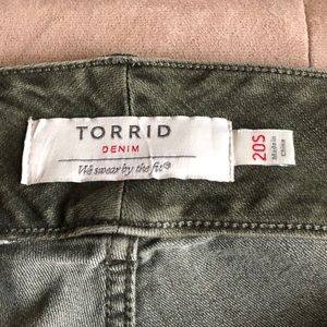 Torrid size 20 SHORT olive green jeans